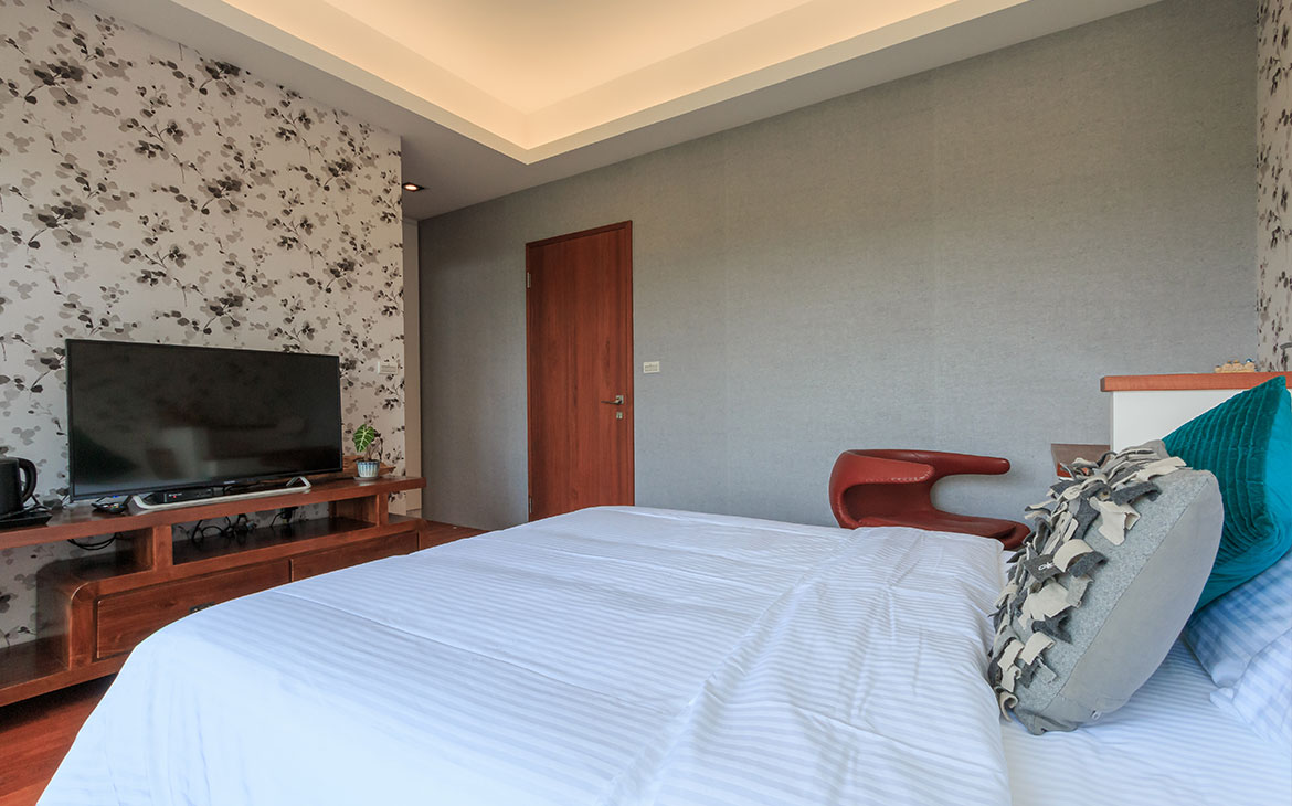 room33